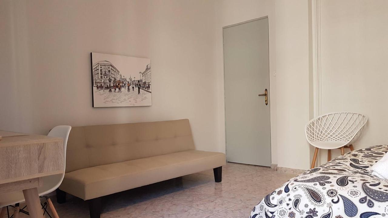 Palette Apartment Champagne - Athens Center, 6 Bd, 3 Bath Exteriér fotografie